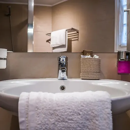 Nearchos House Plaka (Milos)